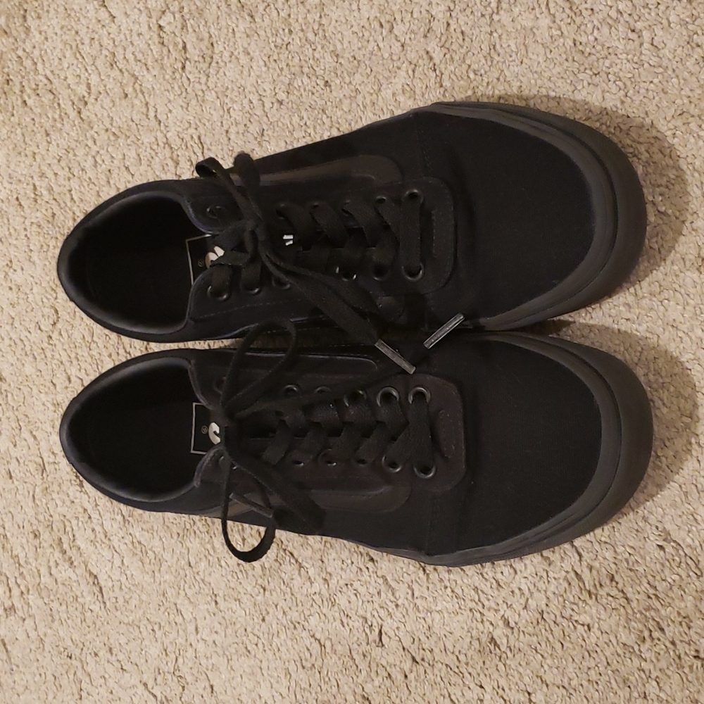 VANS CANVAS OLD SKOOL SHOE, BLACK, UNISEX M7/W8.5